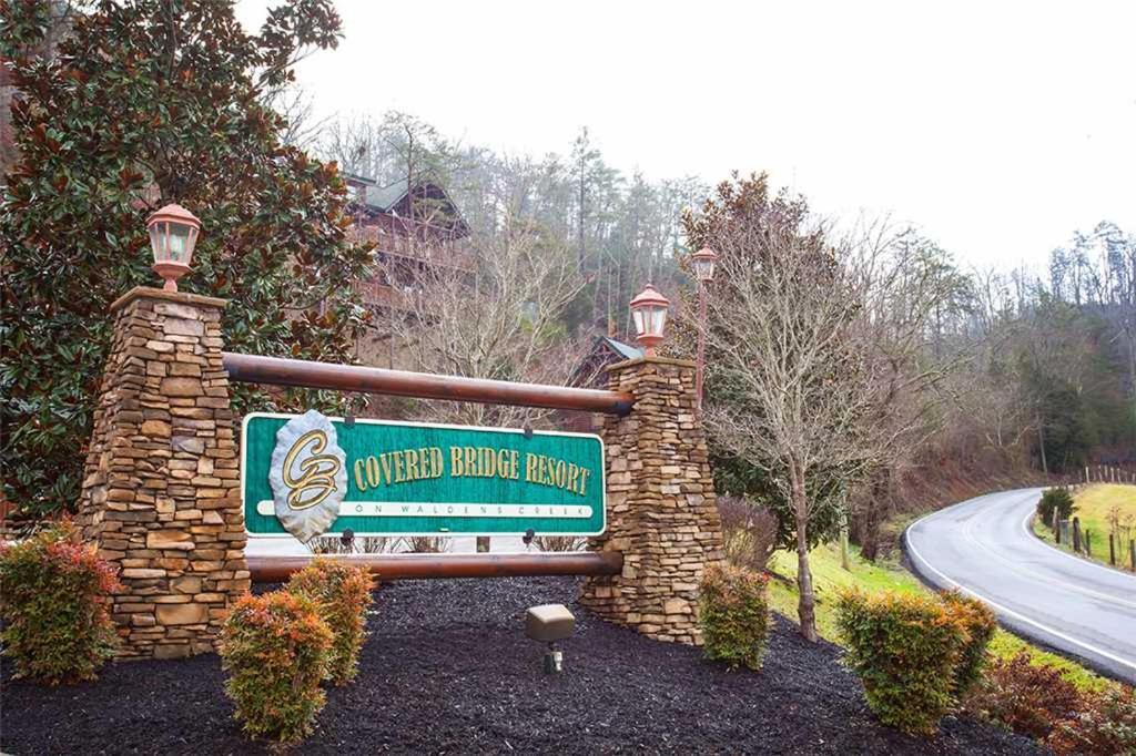 ホテルBlack Bear Ridge セバービル エクステリア 写真